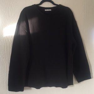 Zara Trafaluc Black Sweatshirt Large